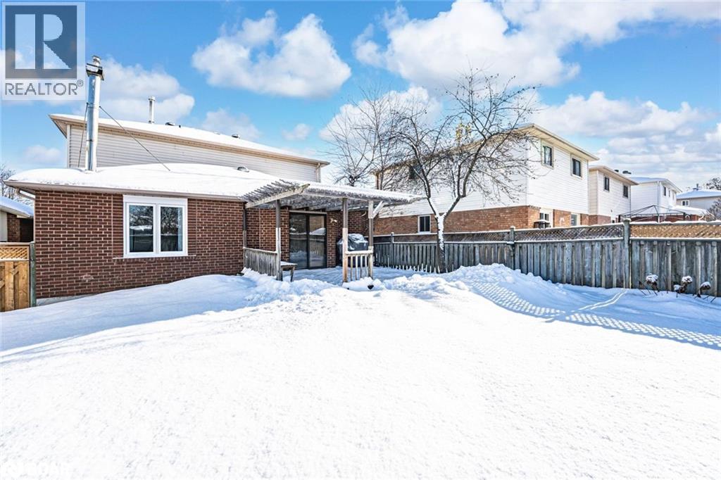 222 Bishop Drive, Barrie, Ontario L4N 6X8 - Photo 24 - 40789160