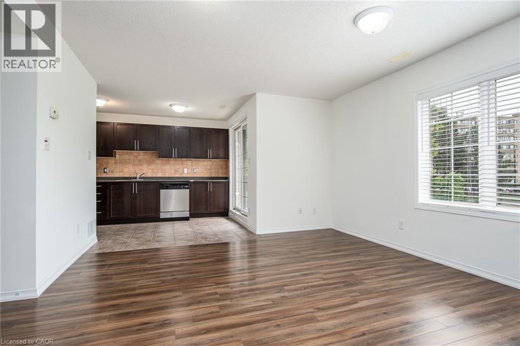 950 Highland Road W Unit# 32, Kitchener, Ontario  N2N 0A5 - Photo 8 - 40780656