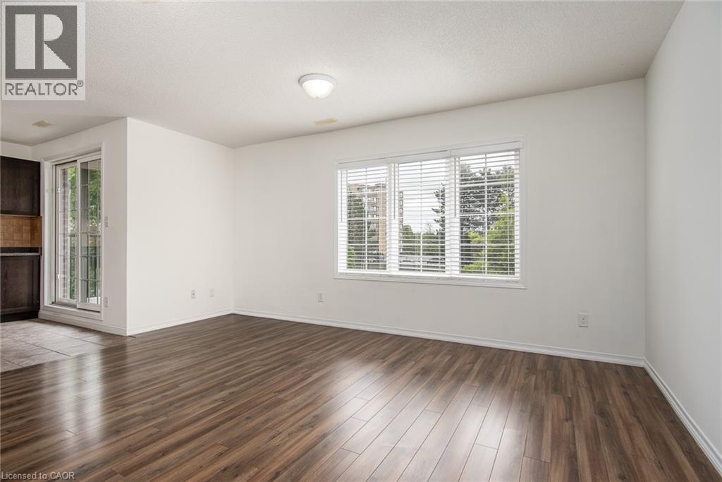 950 Highland Road W Unit# 32, Kitchener, Ontario  N2N 0A5 - Photo 7 - 40780656
