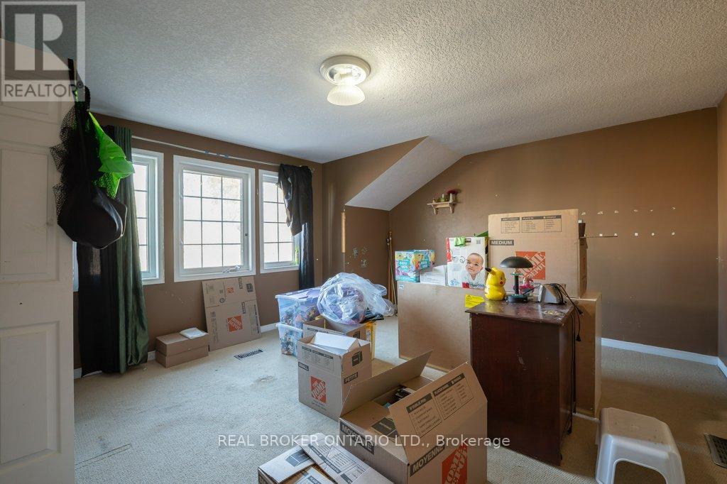 B11 - 110 Activa Avenue, Kitchener, Ontario N2E 4K4 - Photo 7 - X12567278
