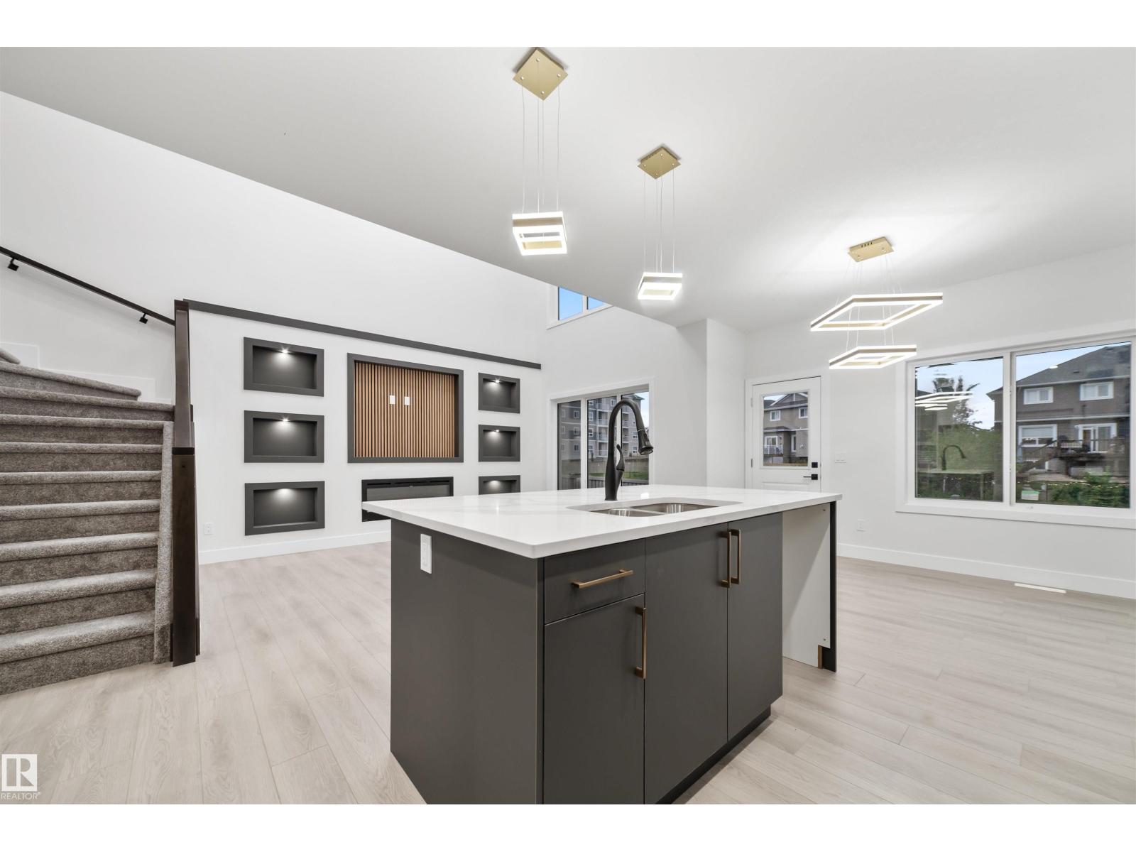 3164 Magpie Wy Nw, Edmonton, Alberta  T5S 0V4 - Photo 8 - E4467148