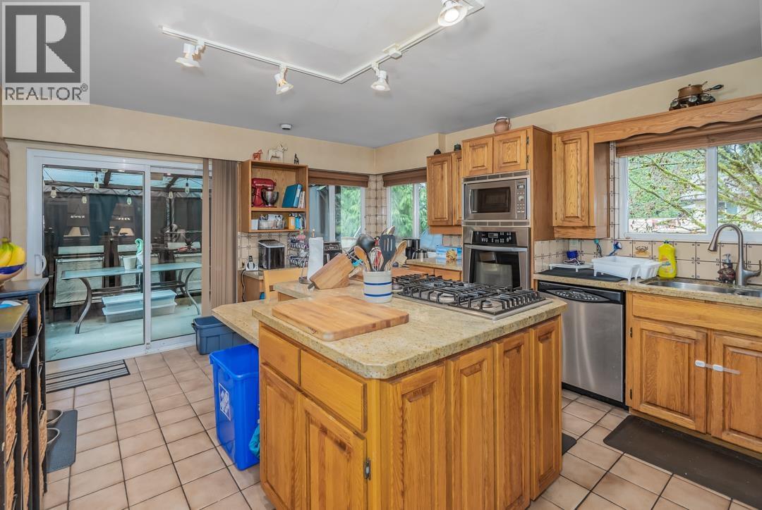 1630 Layton Drive, North Vancouver, British Columbia  V7H 1X8 - Photo 10 - R3000514