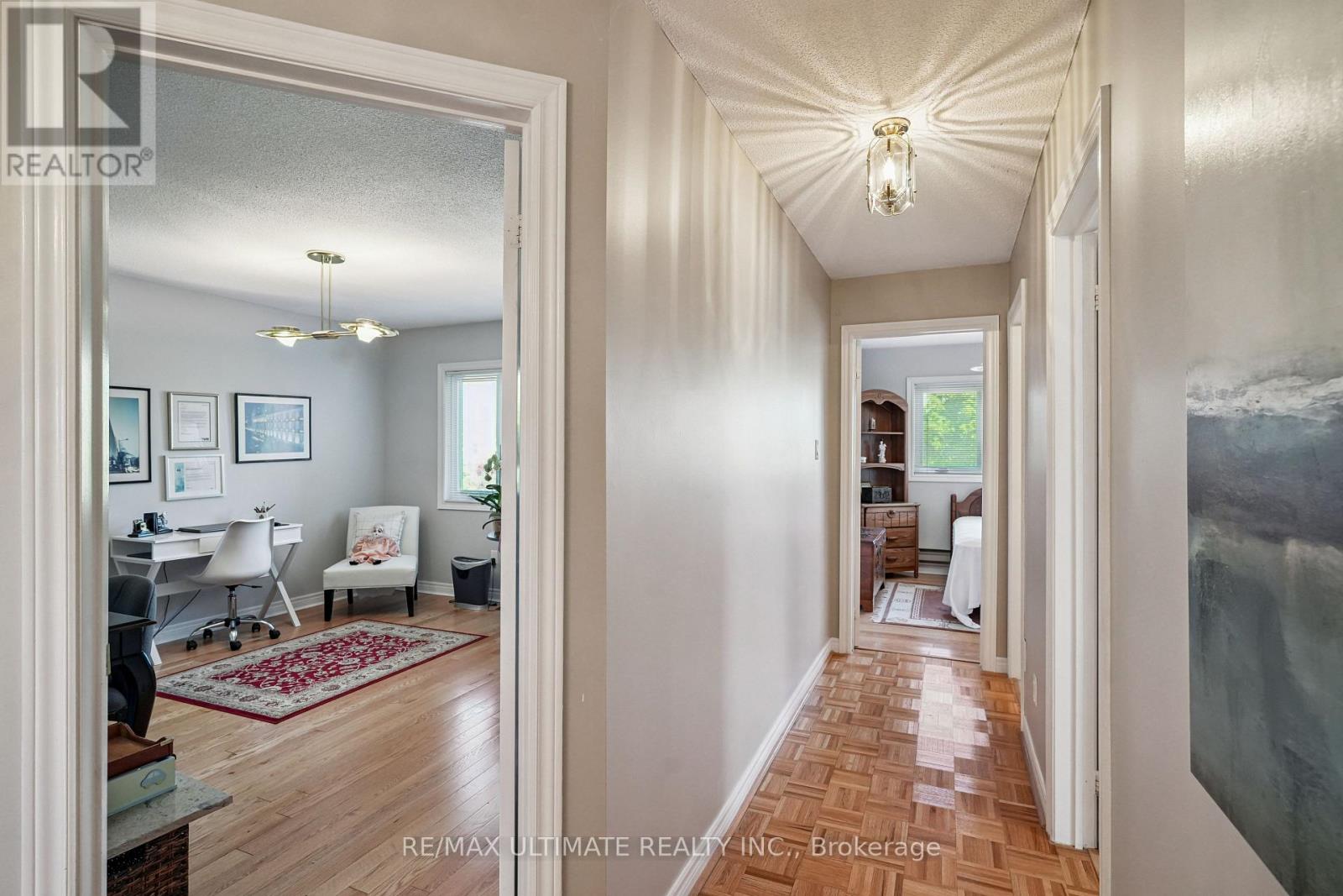 961 Focal Road, Mississauga, Ontario  L5V 1M8 - Photo 16 - W12612708