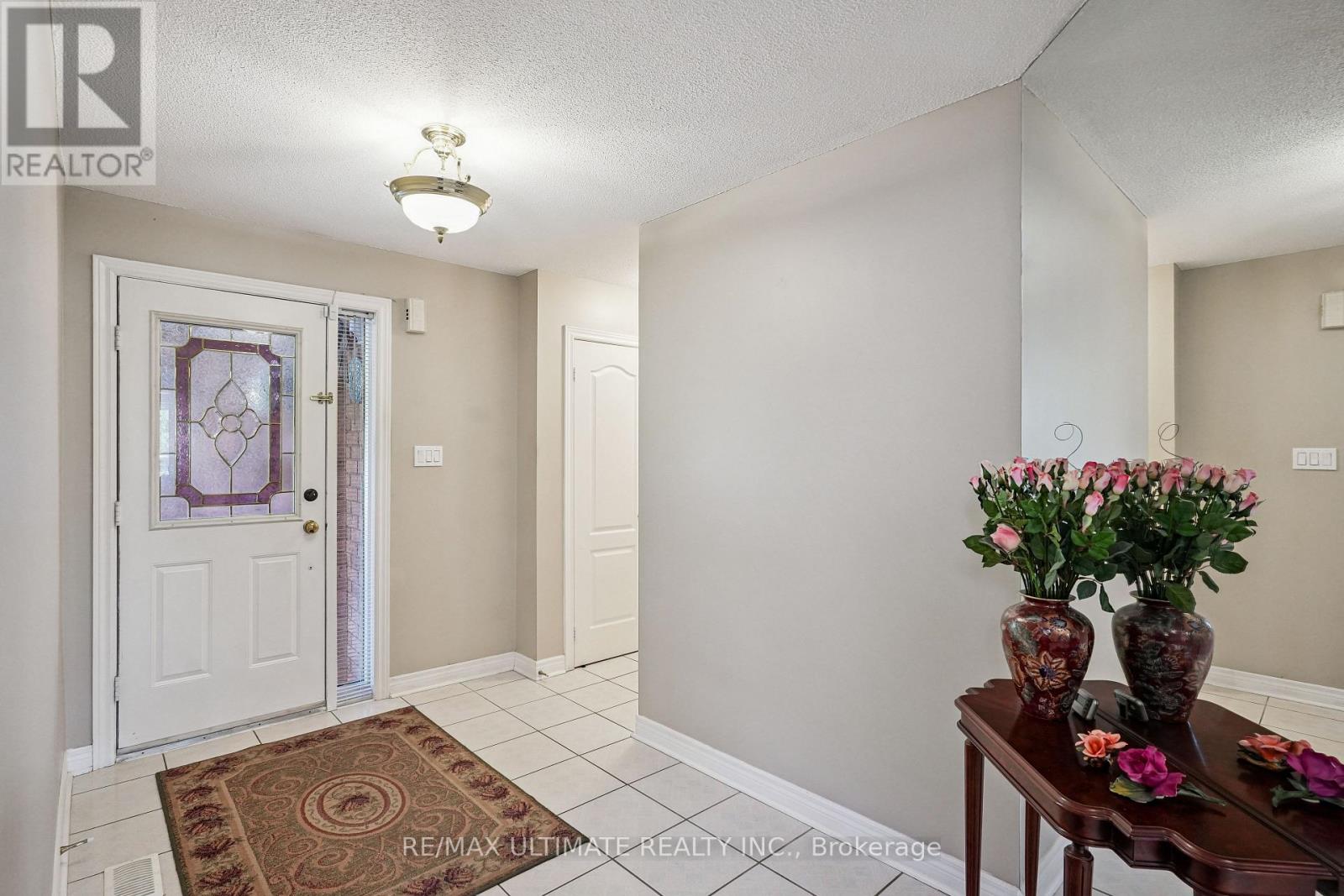 961 Focal Road, Mississauga, Ontario  L5V 1M8 - Photo 3 - W12612708