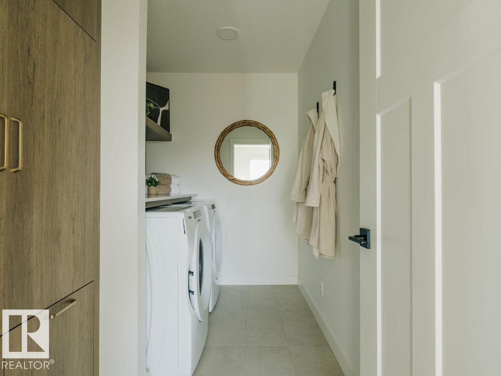 8961 Elves Lo Nw, Edmonton, Alberta  T6M 3G3 - Photo 3 - E4465961