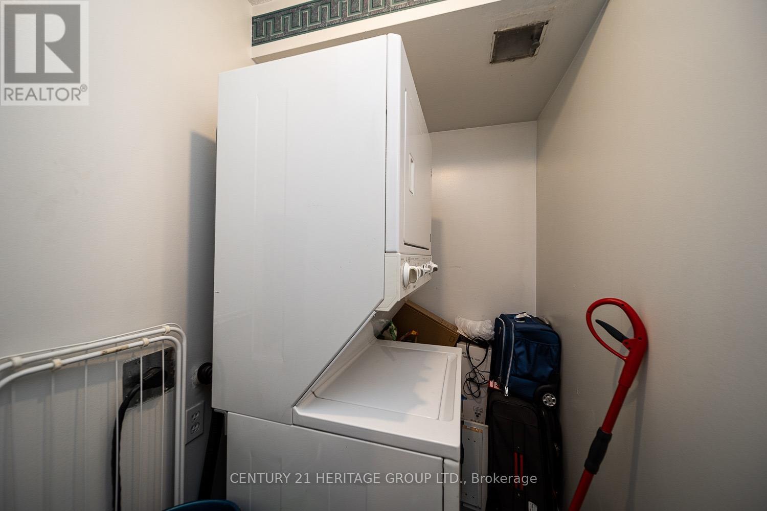 1601 - 101 Subway Crescent, Toronto, Ontario  M9B 6K4 - Photo 16 - W12612746