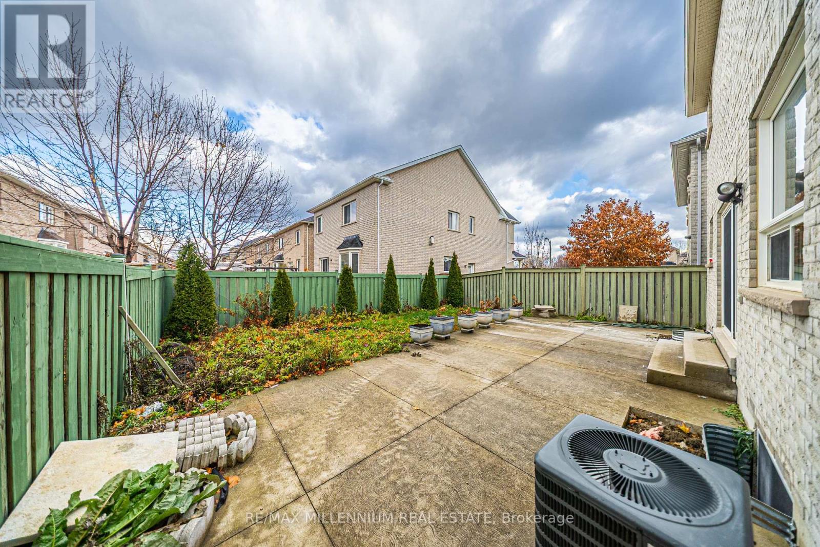 527 Fernforest Drive, Brampton, Ontario  L6R 0S2 - Photo 29 - W12612764