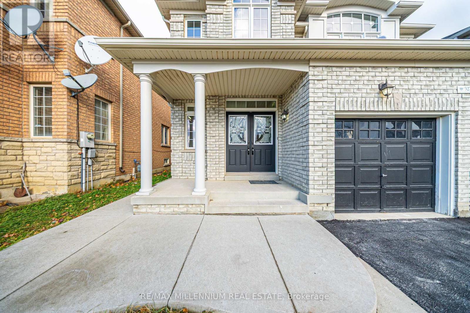 527 Fernforest Drive, Brampton, Ontario  L6R 0S2 - Photo 6 - W12612764