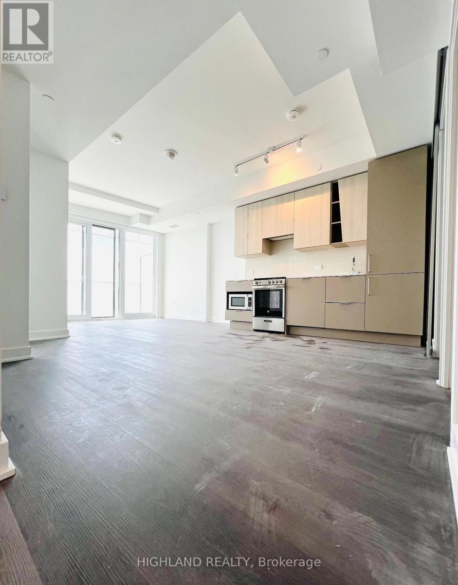 5706 - 3900 Confederation Parkway, Mississauga, Ontario  L5B 0M3 - Photo 4 - W12612772