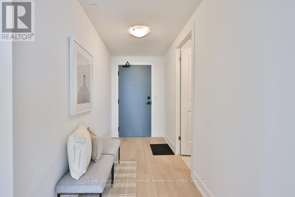 1207 - 1063 Douglas Mccurdy Common, Mississauga (Lakeview), Ontario  L5G 0C5 - Photo 5 - W12612774