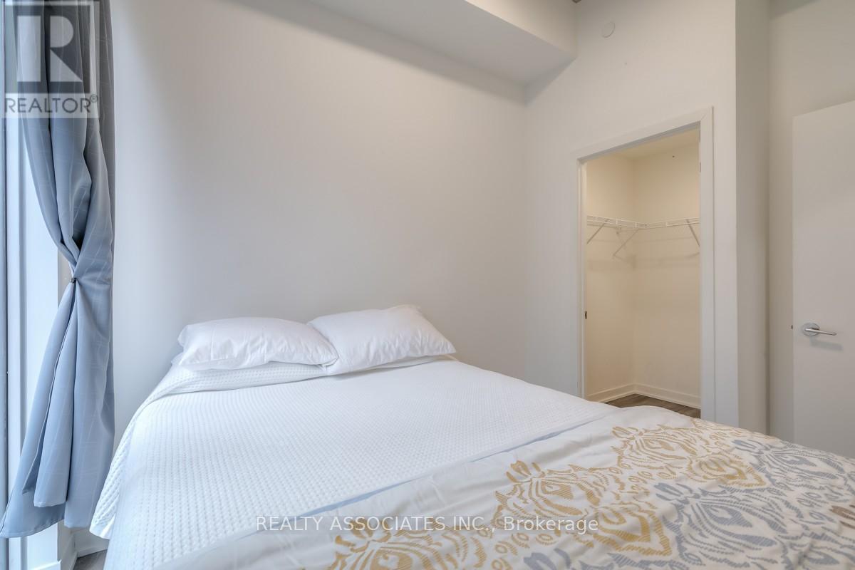 609 - 1808 St. Clair Avenue W, Toronto, Ontario  M6M 0C1 - Photo 15 - W12612834