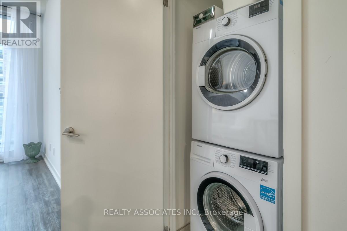 609 - 1808 St. Clair Avenue W, Toronto, Ontario  M6M 0C1 - Photo 19 - W12612834