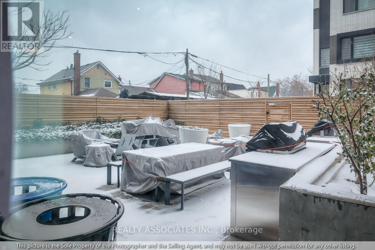 609 - 1808 St. Clair Avenue W, Toronto, Ontario  M6M 0C1 - Photo 25 - W12612834