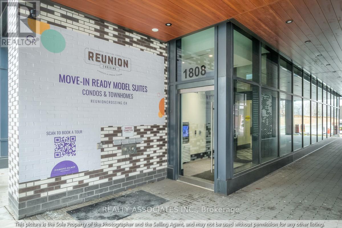 609 - 1808 St. Clair Avenue W, Toronto, Ontario  M6M 0C1 - Photo 29 - W12612834