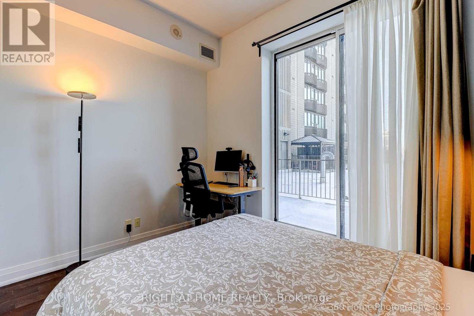 203 - 2737 Keele Street, Toronto, Ontario  M3M 2E9 - Photo 14 - W12612836