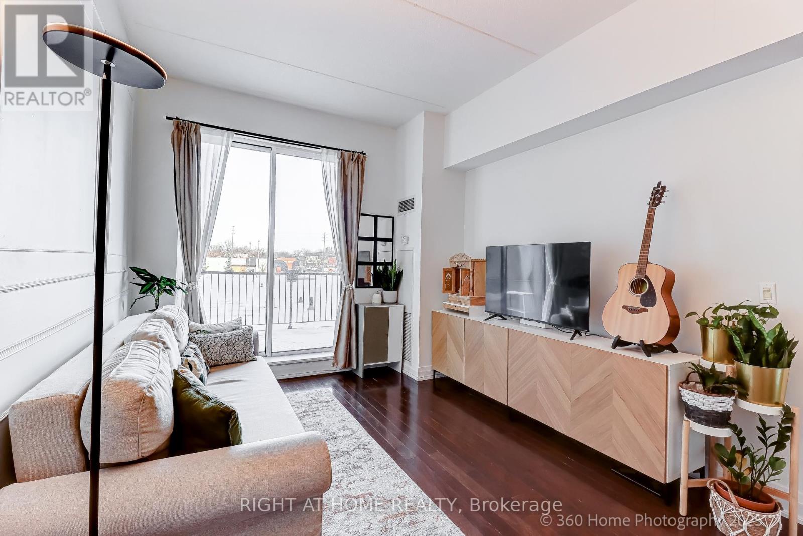 203 - 2737 Keele Street, Toronto, Ontario  M3M 2E9 - Photo 6 - W12612836