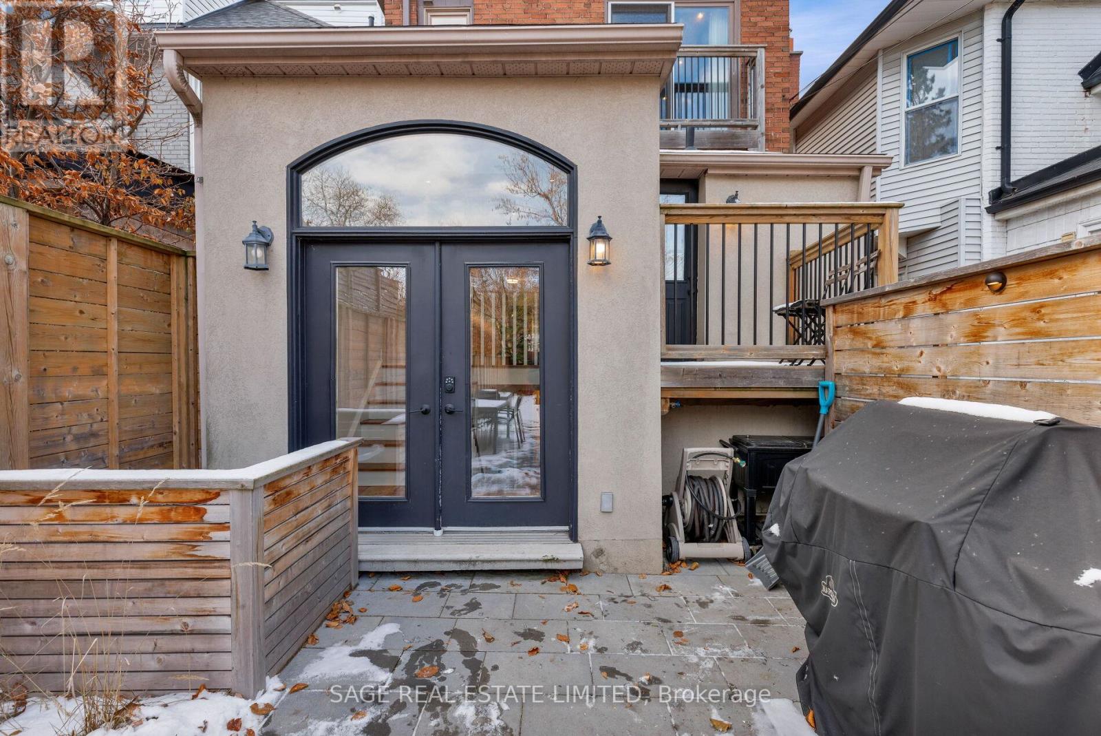 277 Evelyn Avenue, Toronto, Ontario  M6P 2Z8 - Photo 47 - W12612856