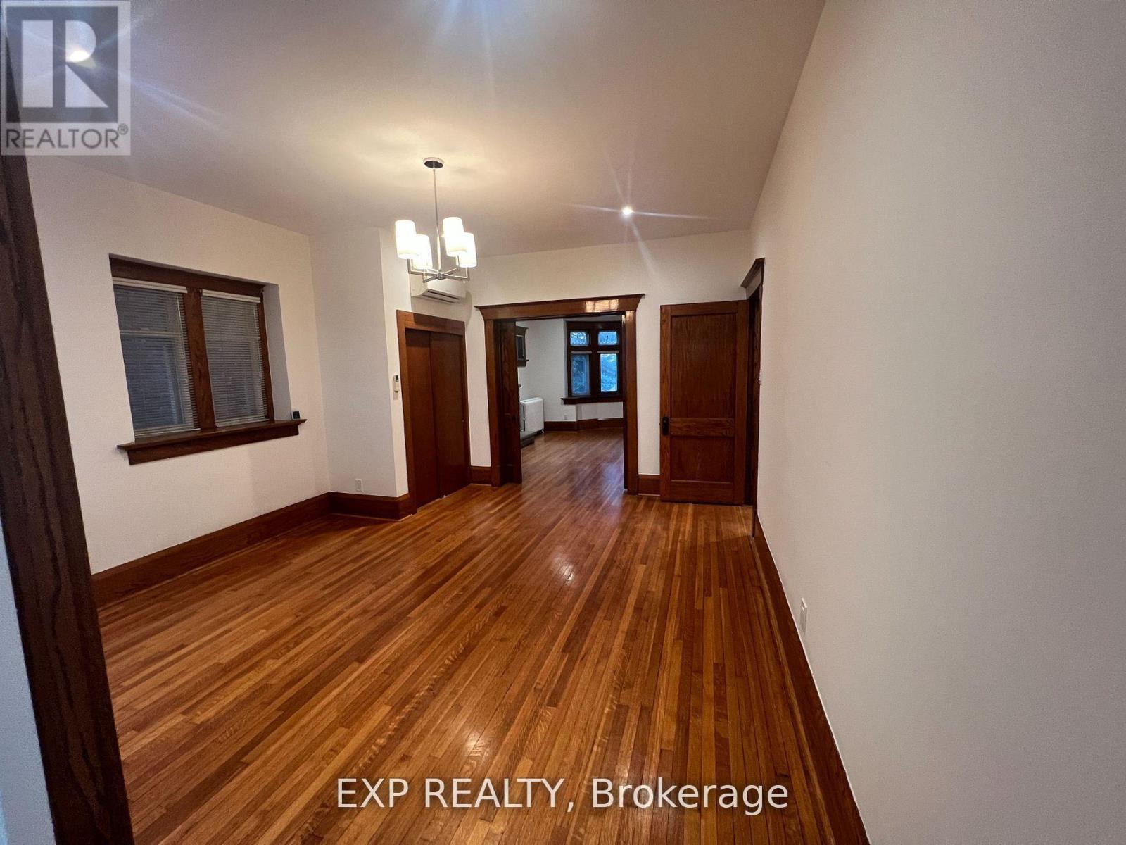 Main - 174 Evelyn Avenue, Toronto, Ontario M6P 2Z7 - Photo 12 - W12612858