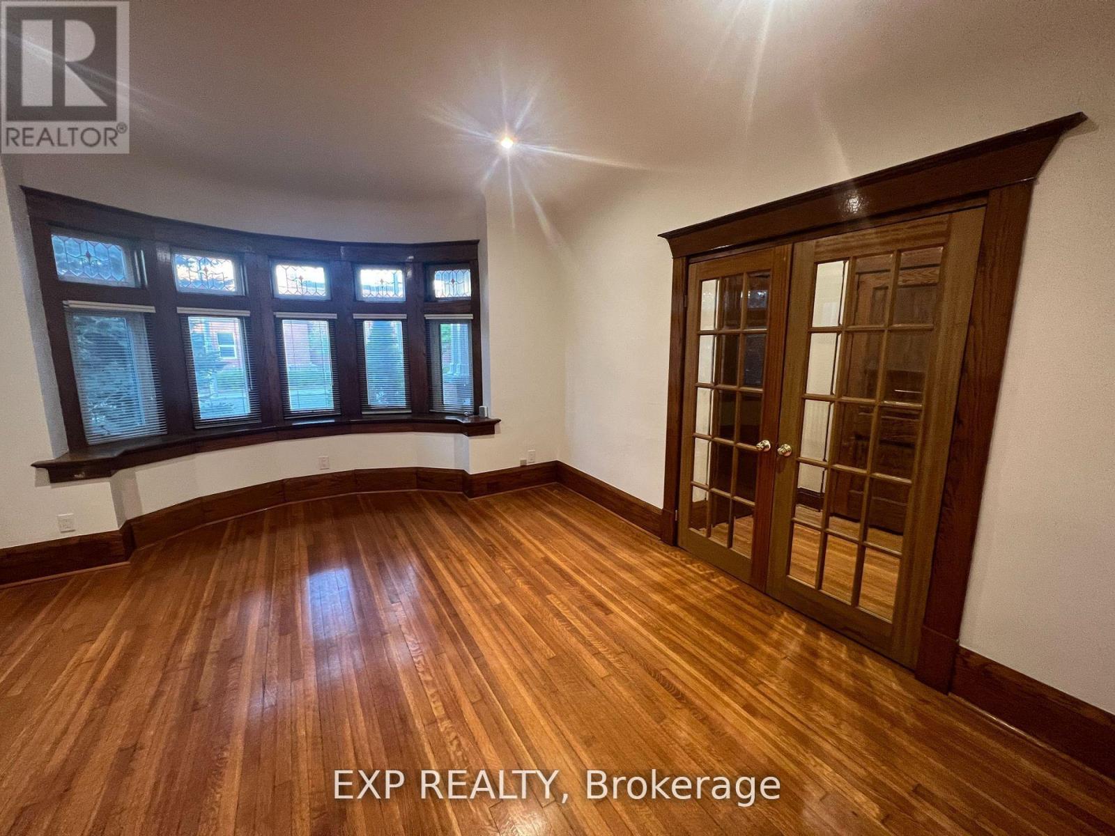 Main - 174 Evelyn Avenue, Toronto, Ontario M6P 2Z7 - Photo 15 - W12612858