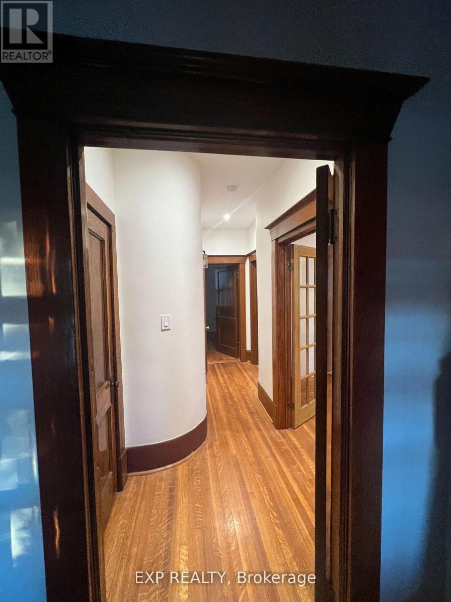 Main - 174 Evelyn Avenue, Toronto, Ontario M6P 2Z7 - Photo 23 - W12612858