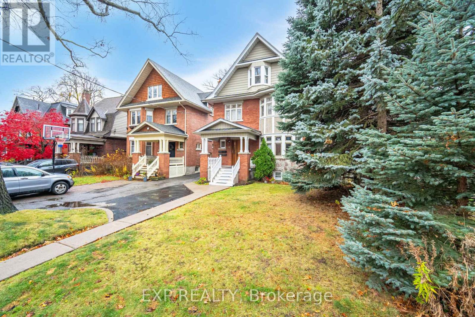 Main - 174 Evelyn Avenue, Toronto, Ontario M6P 2Z7 - Photo 3 - W12612858