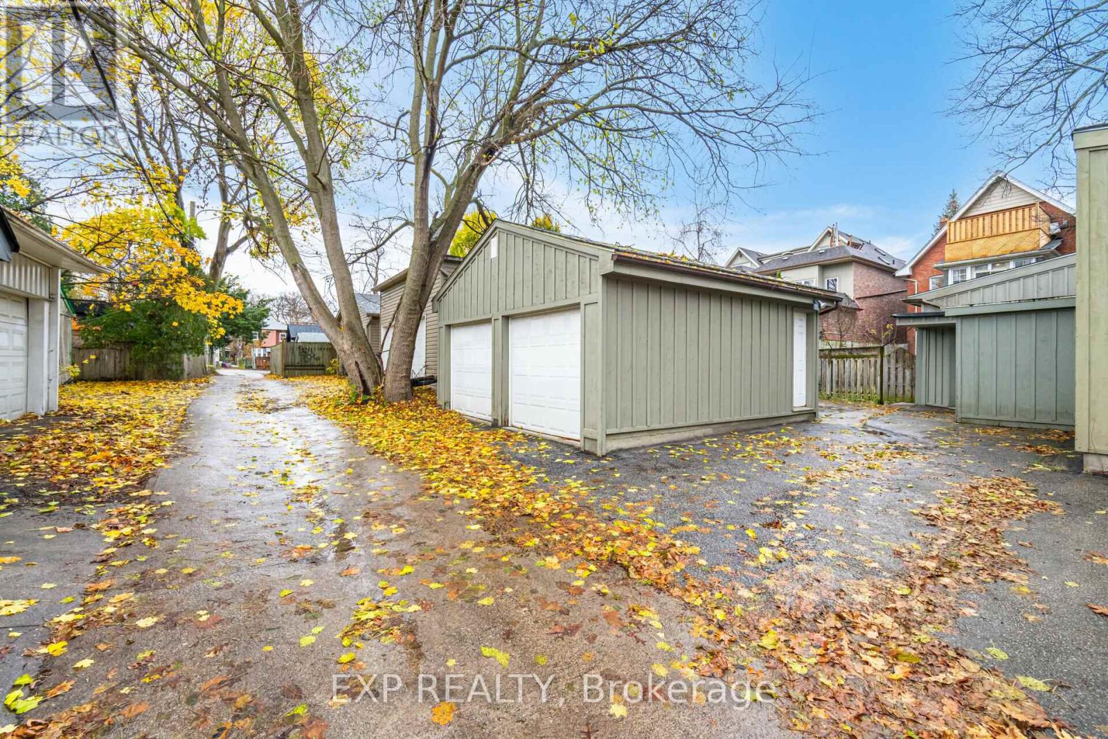 Main - 174 Evelyn Avenue, Toronto, Ontario M6P 2Z7 - Photo 32 - W12612858