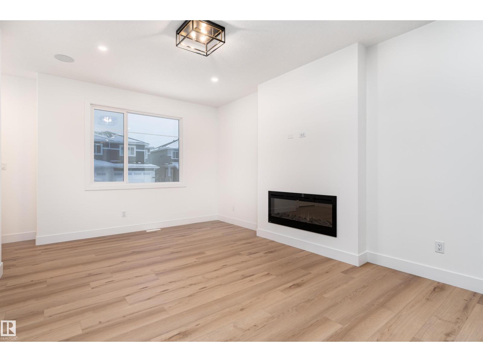 3111 Magpie Wy Nw, Edmonton, Alberta  T5S 0V3 - Photo 11 - E4467774