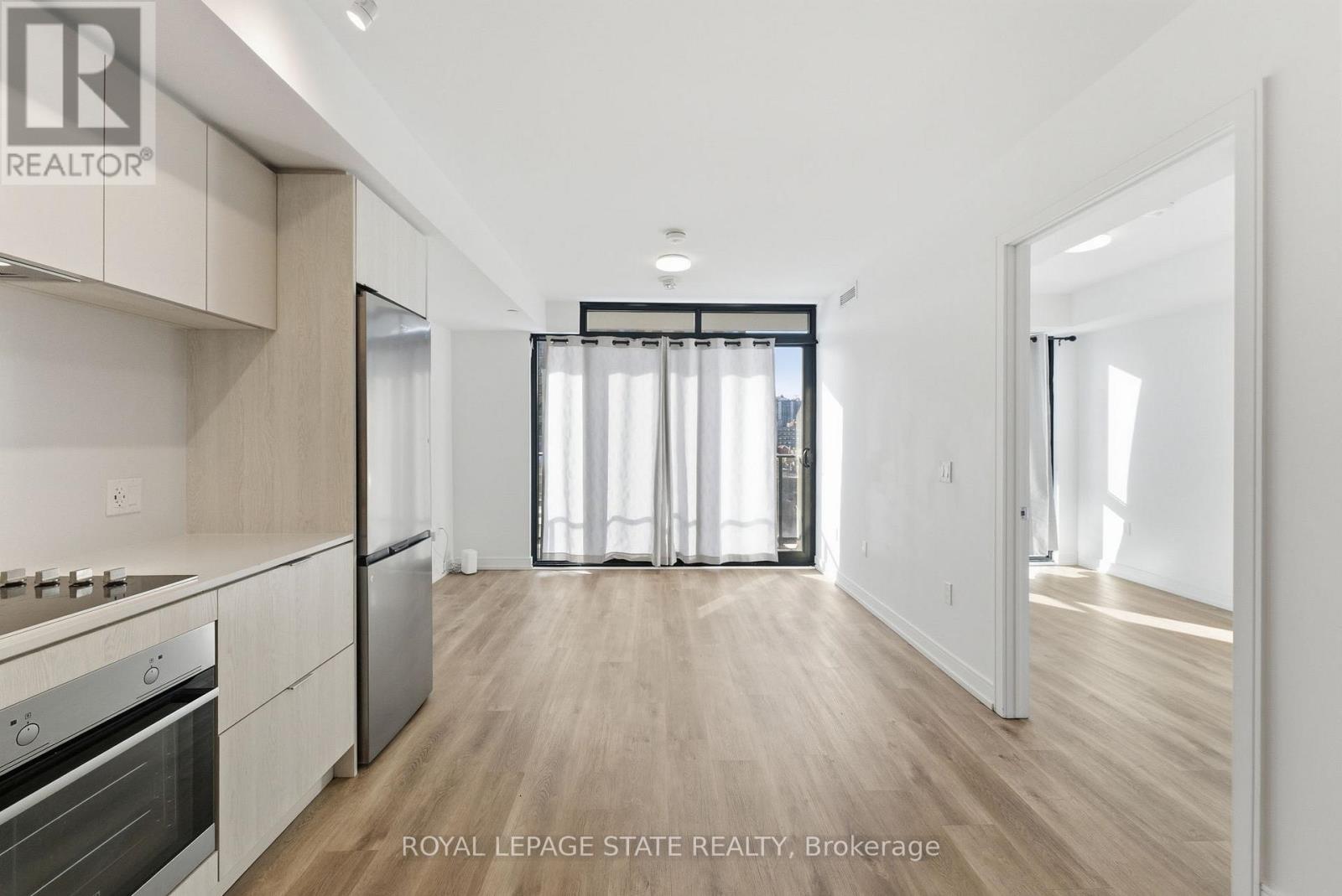 606 - 1 Jarvis Street, Hamilton, Ontario  L8R 3J2 - Photo 13 - X12612716