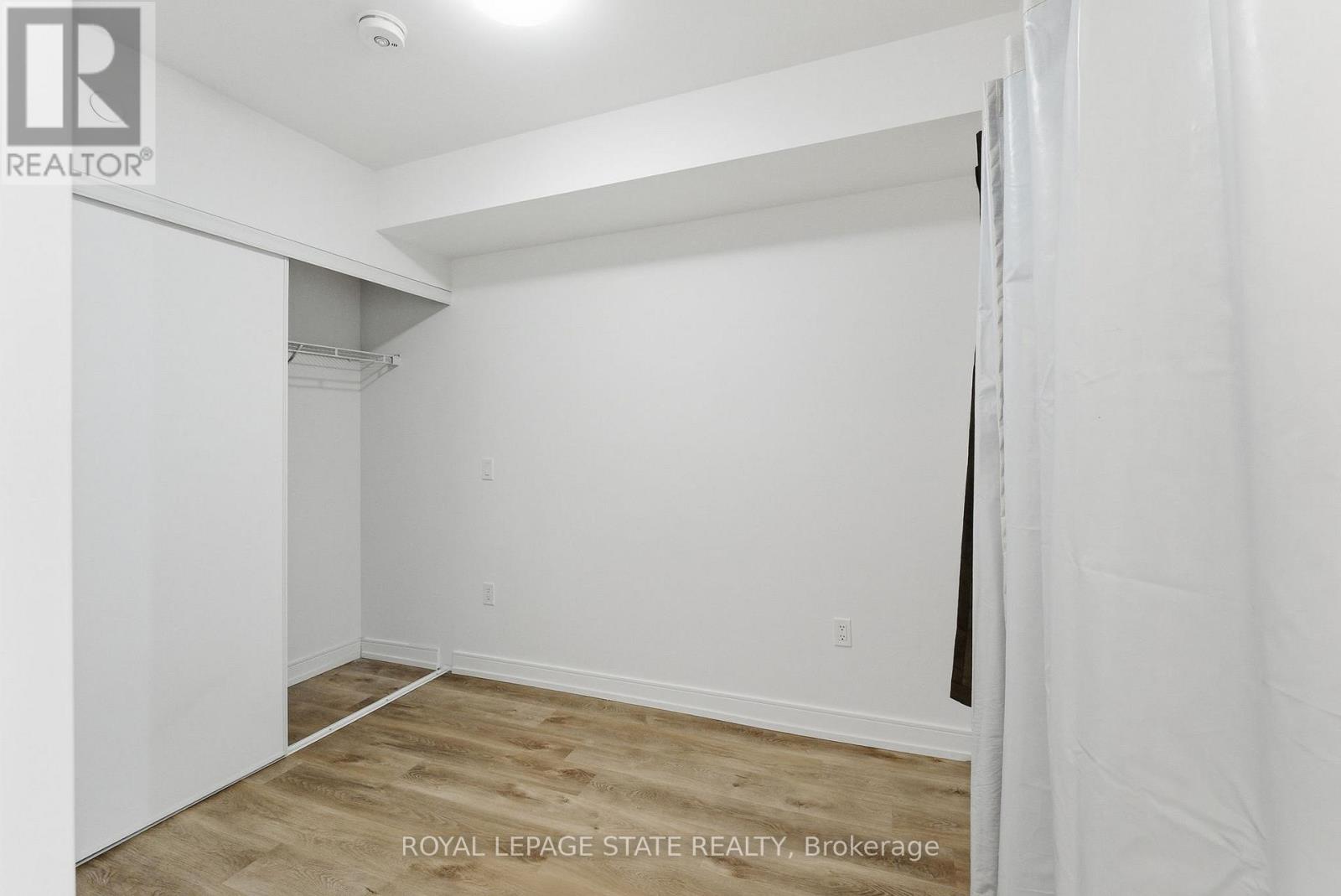 606 - 1 Jarvis Street, Hamilton, Ontario  L8R 3J2 - Photo 22 - X12612716