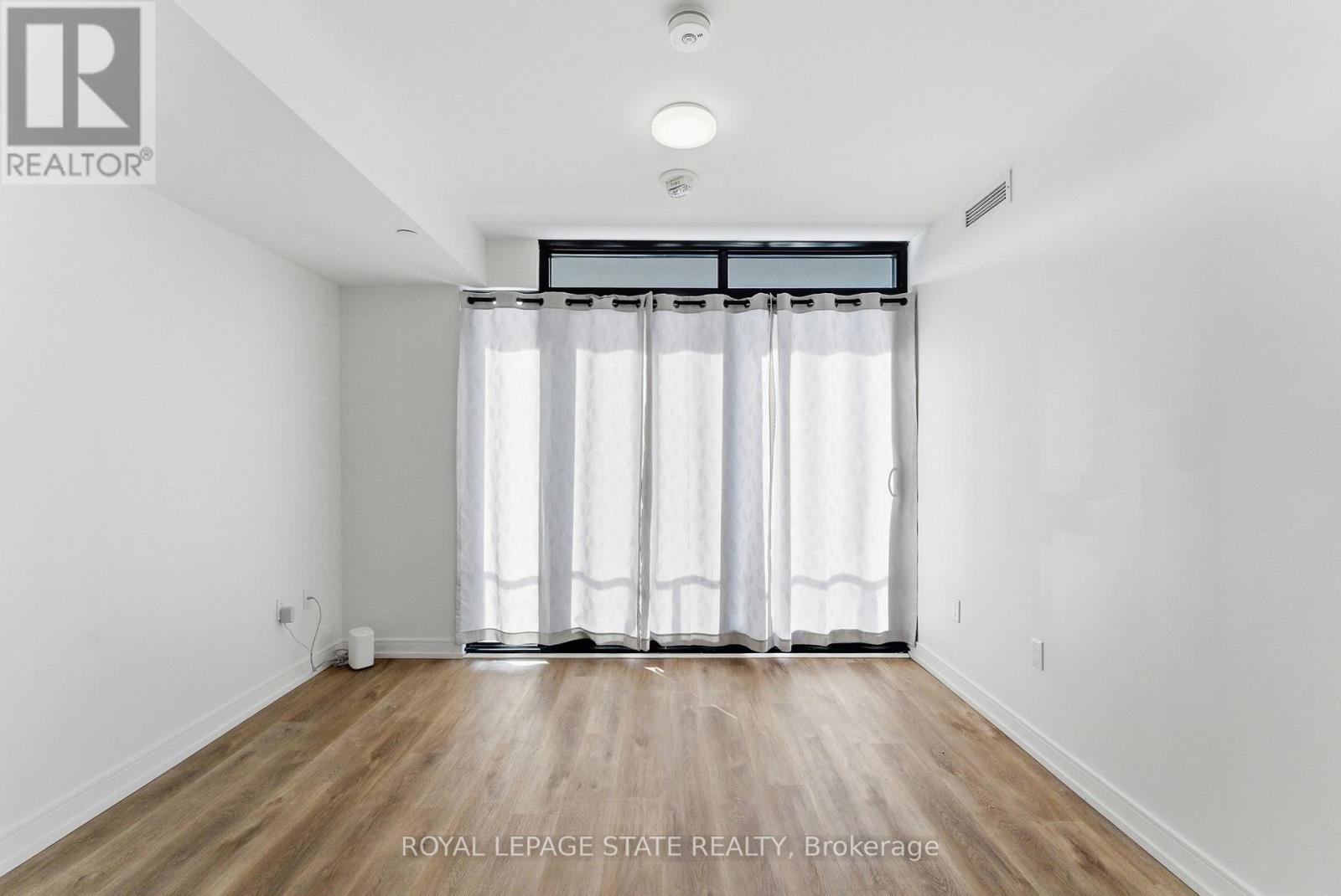 606 - 1 Jarvis Street, Hamilton, Ontario  L8R 3J2 - Photo 27 - X12612716