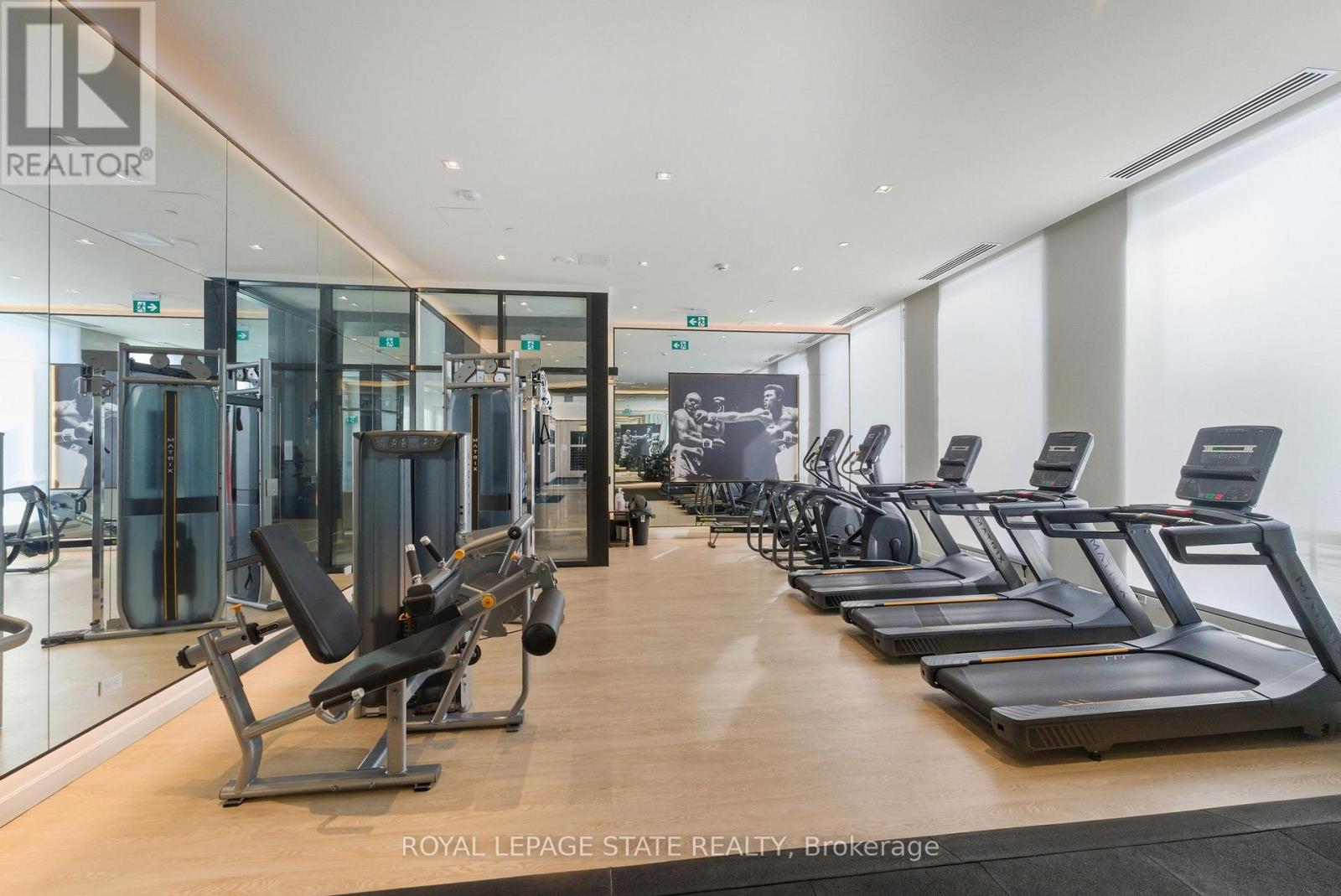 606 - 1 Jarvis Street, Hamilton, Ontario  L8R 3J2 - Photo 40 - X12612716