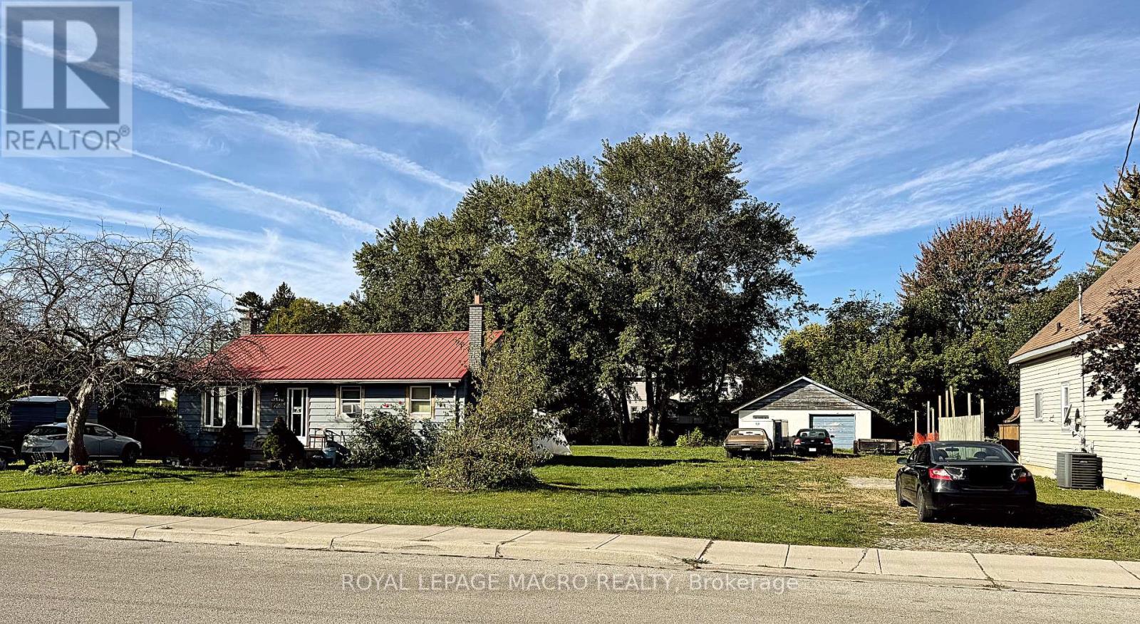 128 Metcalfe Street S, Norfolk, Ontario  N3Y 3C1 - Photo 2 - X12612740