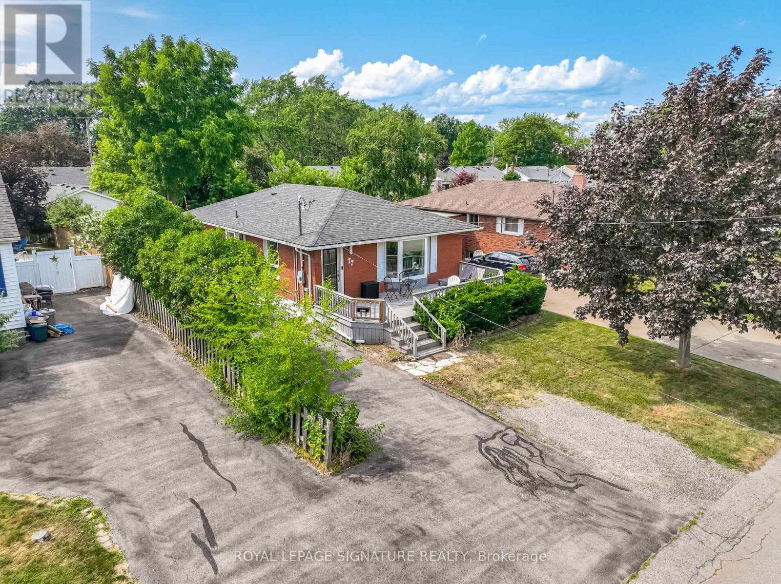 77 Fairview Road, Grimsby, Ontario  L3M 3L6 - Photo 34 - X12612778