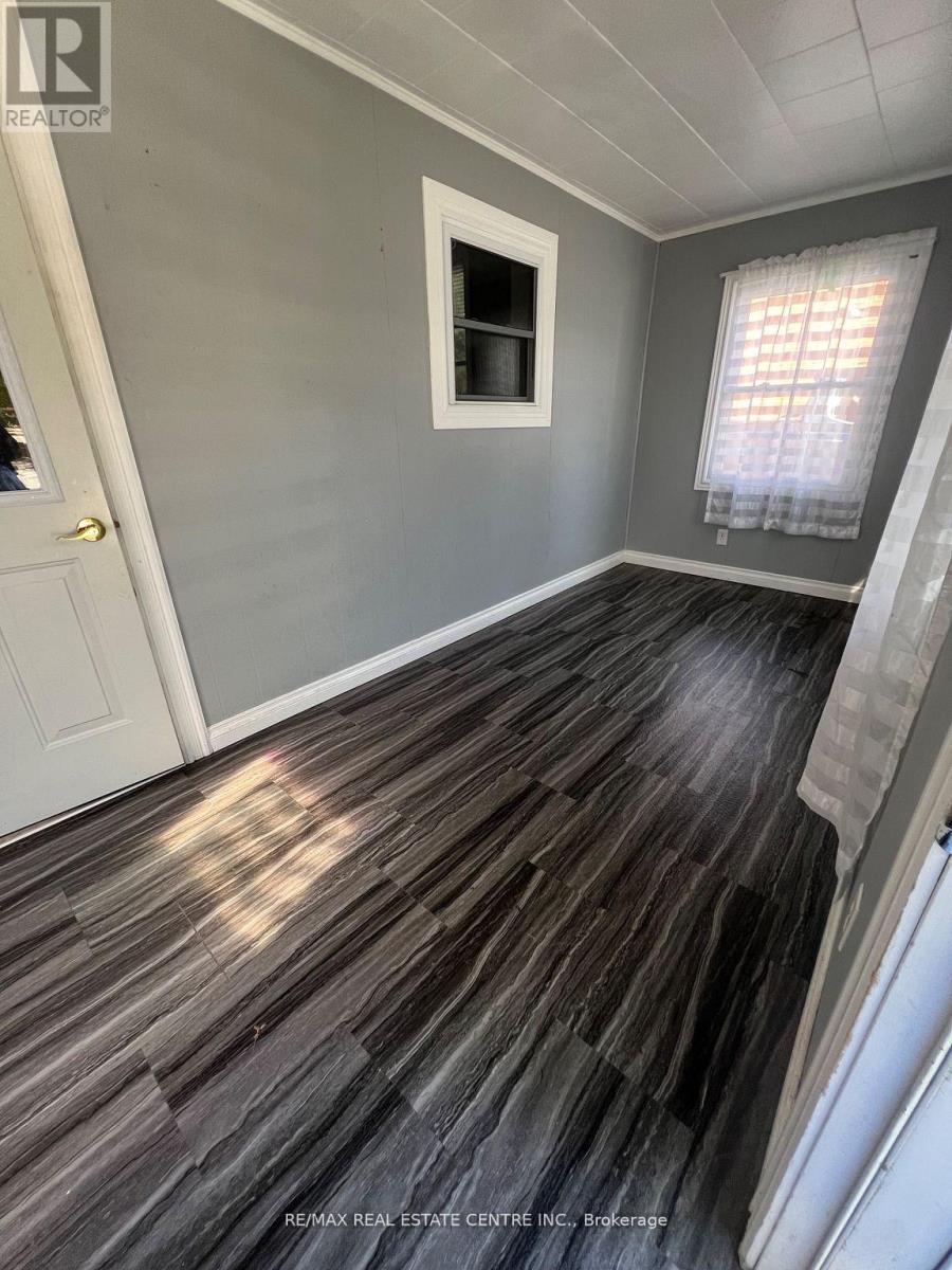 140 Main Street W, Grey Highlands, Ontario  N0C 1H0 - Photo 4 - X12612784