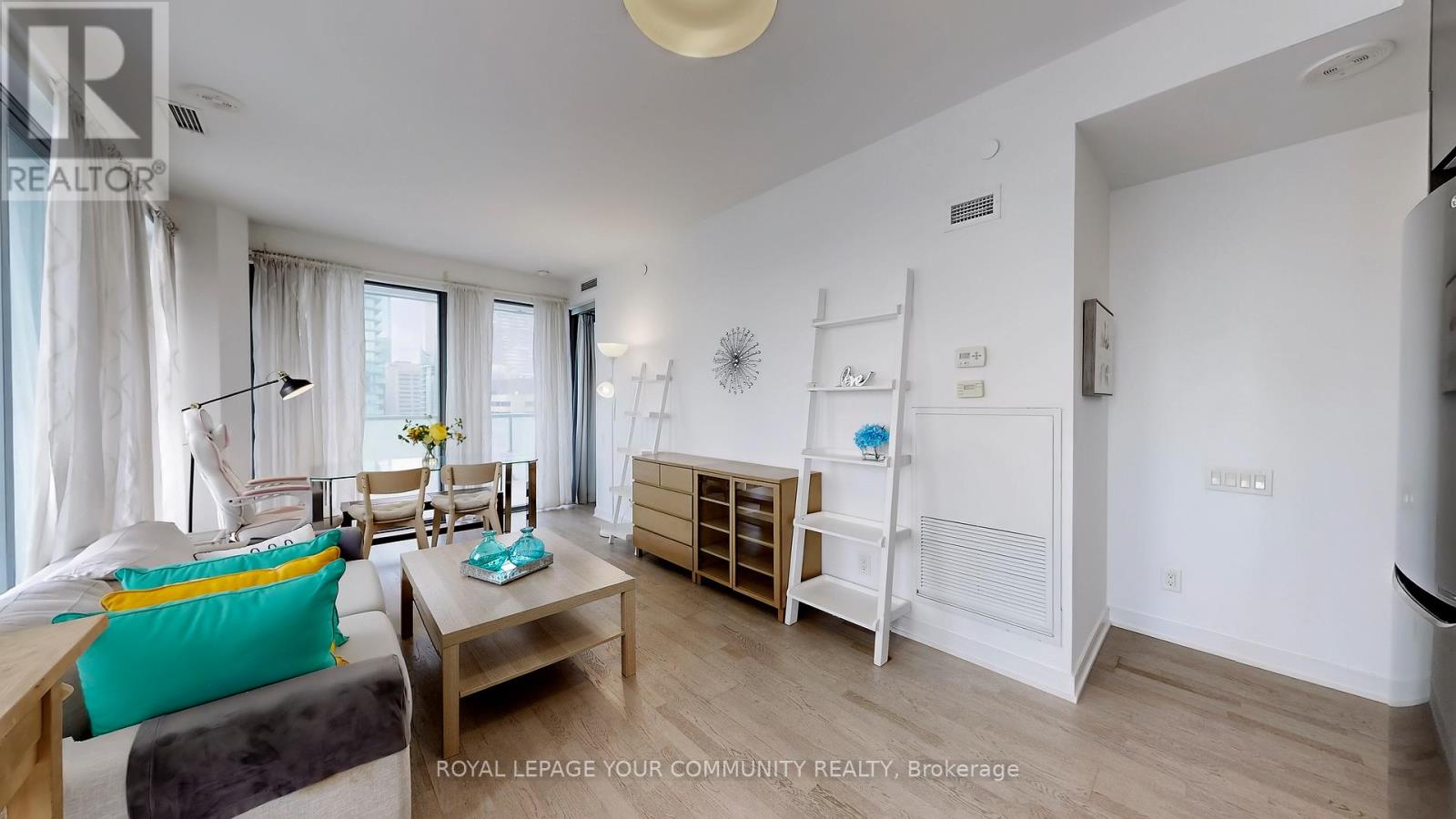 1607 - 57 St. Joseph Street, Toronto, Ontario  M5S 0C5 - Photo 14 - C12522660