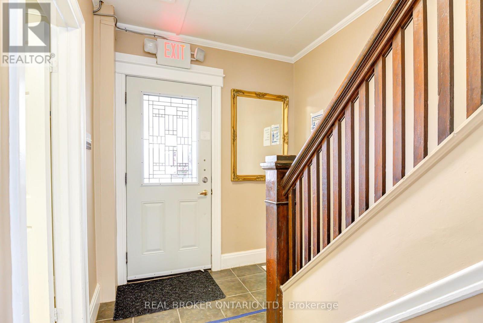 1405 King Street E, Cambridge, Ontario  N3H 3R3 - Photo 2 - X12428377