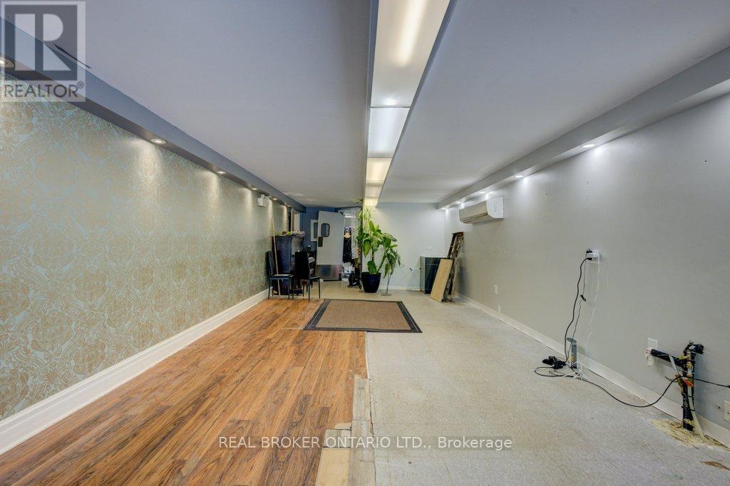 55 Snyder's Road W, Wilmot, Ontario  N3A 2M2 - Photo 5 - X12479979