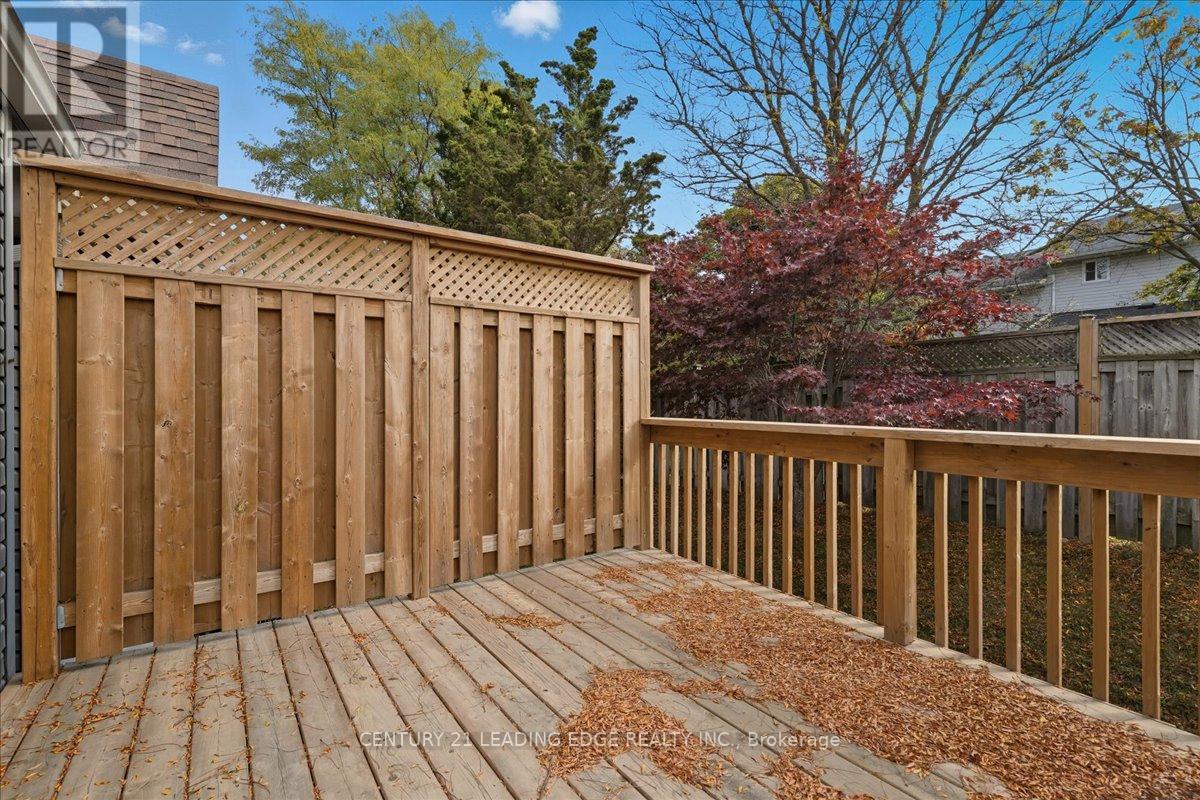 44 - 360 Erbsville Road, Waterloo, Ontario  N2T 2W2 - Photo 34 - X12606140