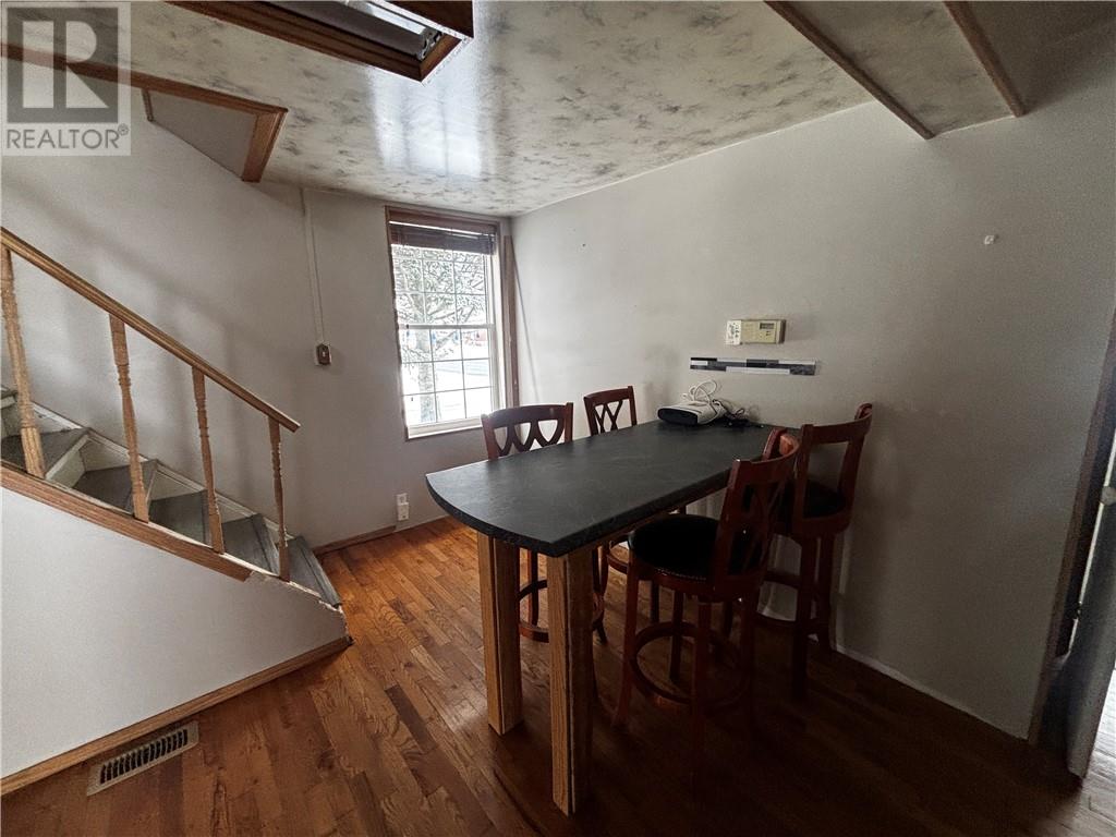 80 Main Street E, Chelmsford, Ontario  P0M 1L0 - Photo 6 - 2125881