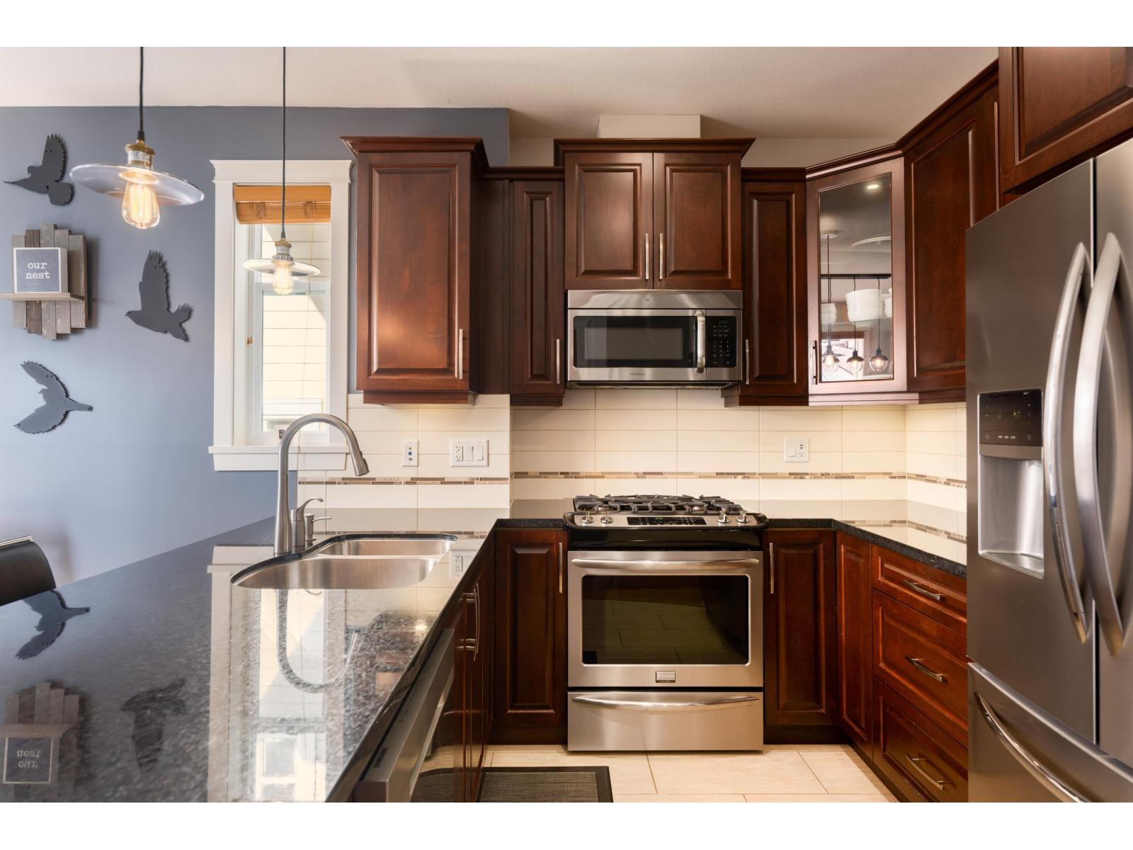 34 8068 207 Street, Langley, British Columbia  V2Y 0M9 - Photo 3 - R3065075