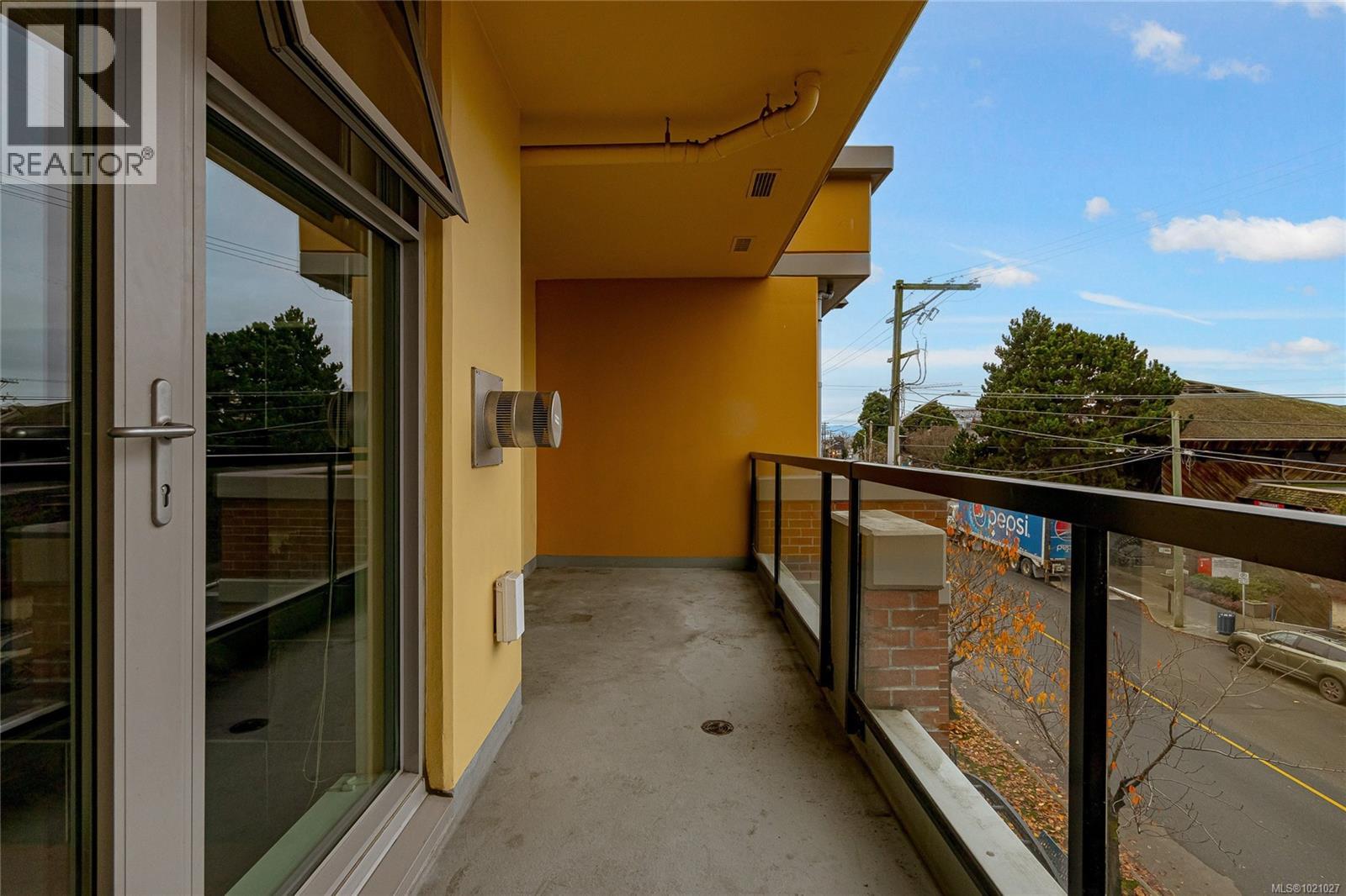 307 225 Menzies St, Victoria, British Columbia V8V 2G6 - Photo 14 - 1021027