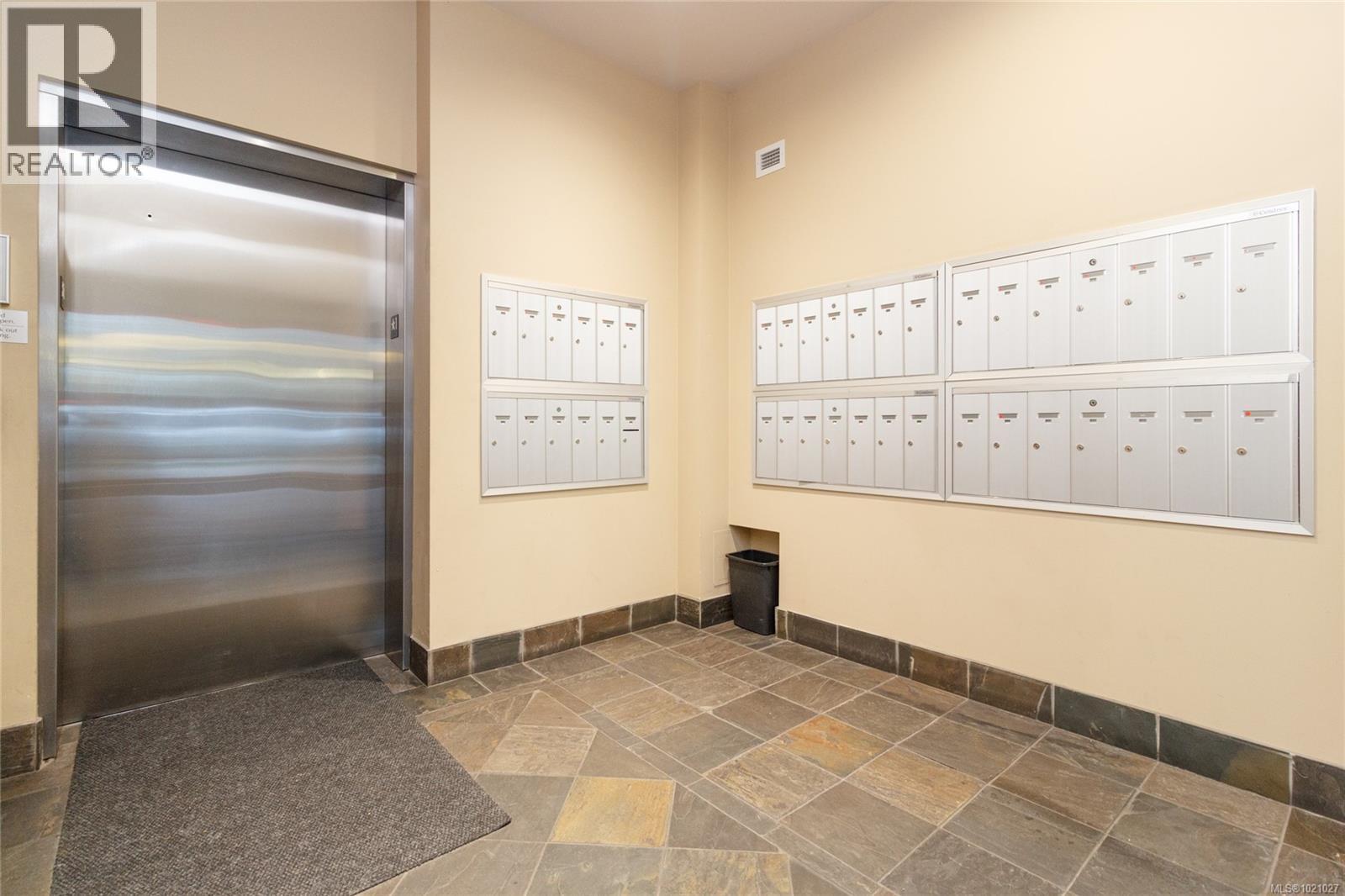 307 225 Menzies St, Victoria, British Columbia V8V 2G6 - Photo 19 - 1021027