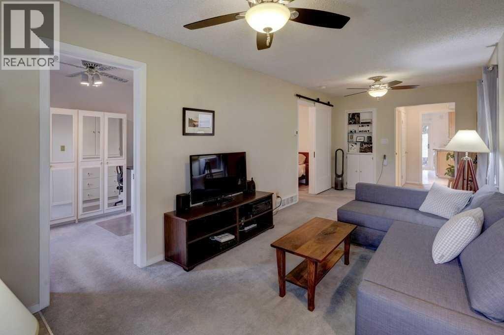 1805 20 Avenue Nw, Calgary, Alberta  T2M 1H4 - Photo 11 - A2269259