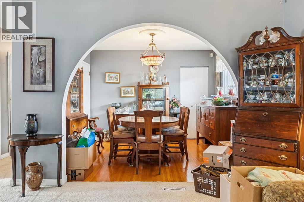 409 Woodland Crescent Se, Calgary, Alberta  T2J 1J7 - Photo 6 - A2272097