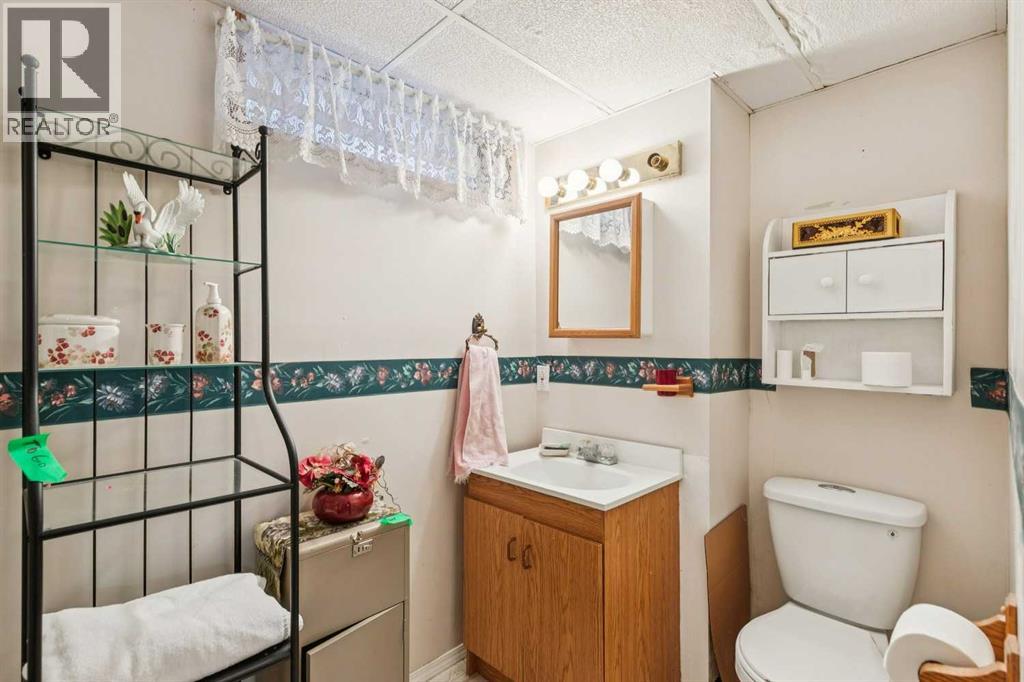 409 Woodland Crescent Se, Calgary, Alberta  T2J 1J7 - Photo 17 - A2272097