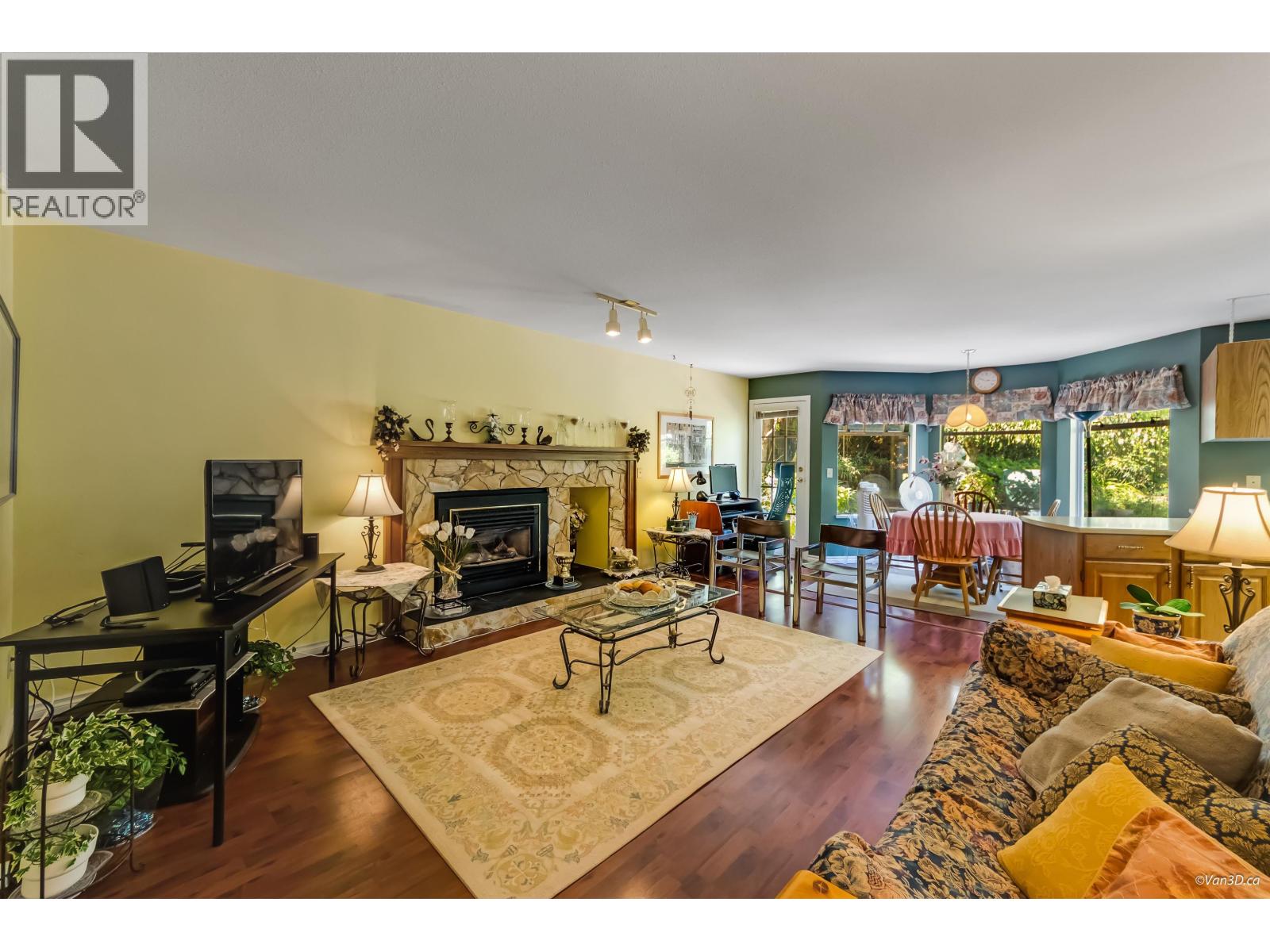 1207 Durant Drive, Coquitlam, British Columbia  V3B 6R3 - Photo 12 - R3053953