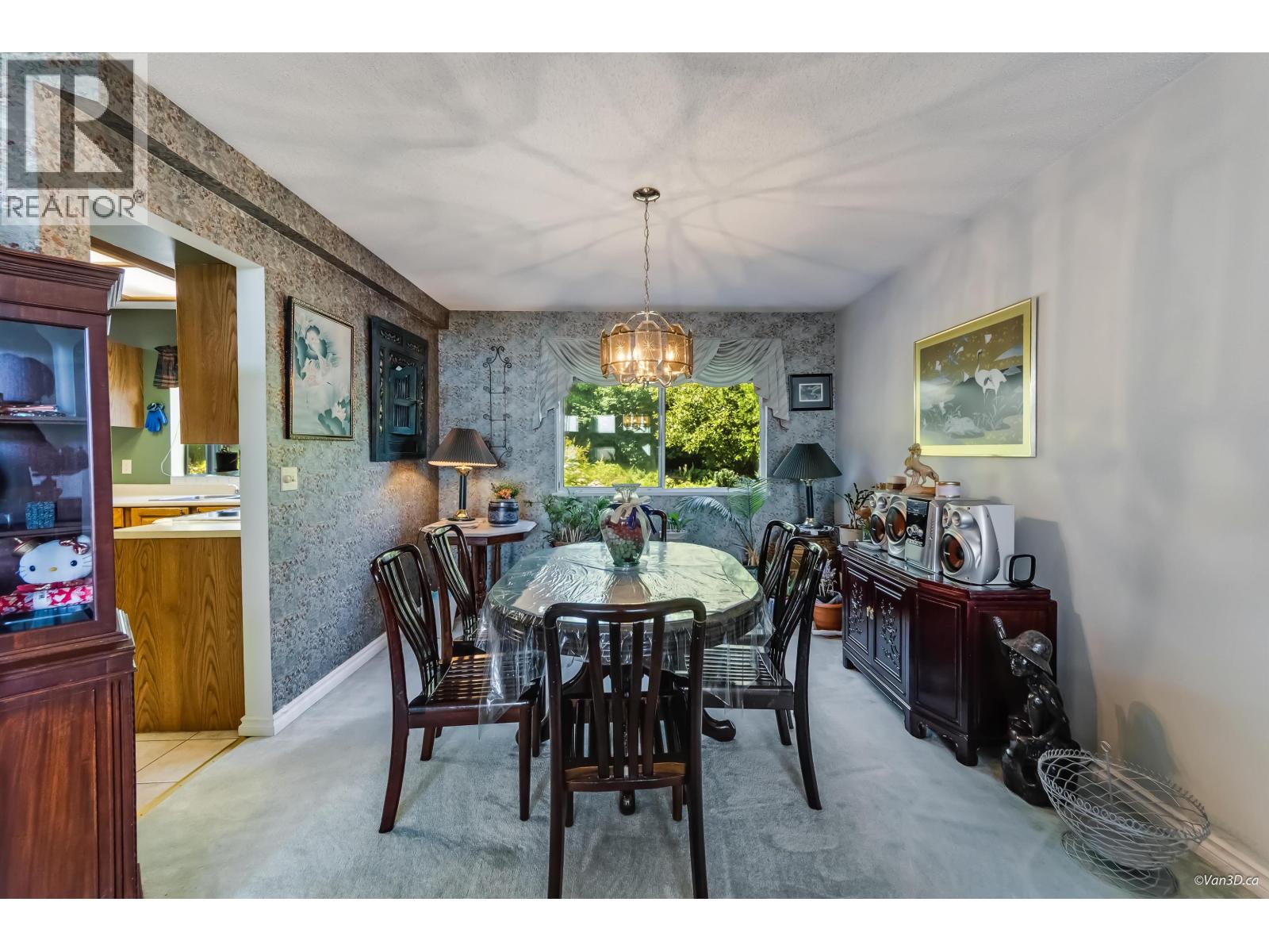 1207 Durant Drive, Coquitlam, British Columbia  V3B 6R3 - Photo 9 - R3053953