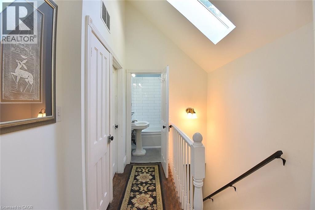 61 Burlington Street W, Hamilton, Ontario L8L 1G6 - Photo 12 - 40785998