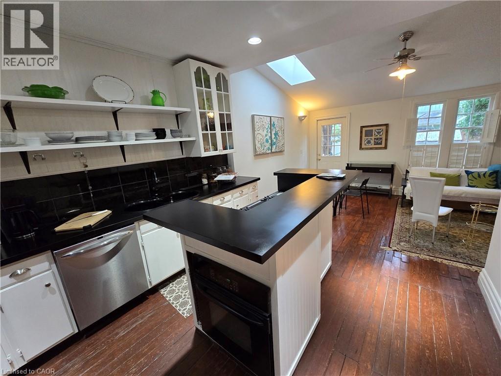 61 Burlington Street W, Hamilton, Ontario L8L 1G6 - Photo 5 - 40785998