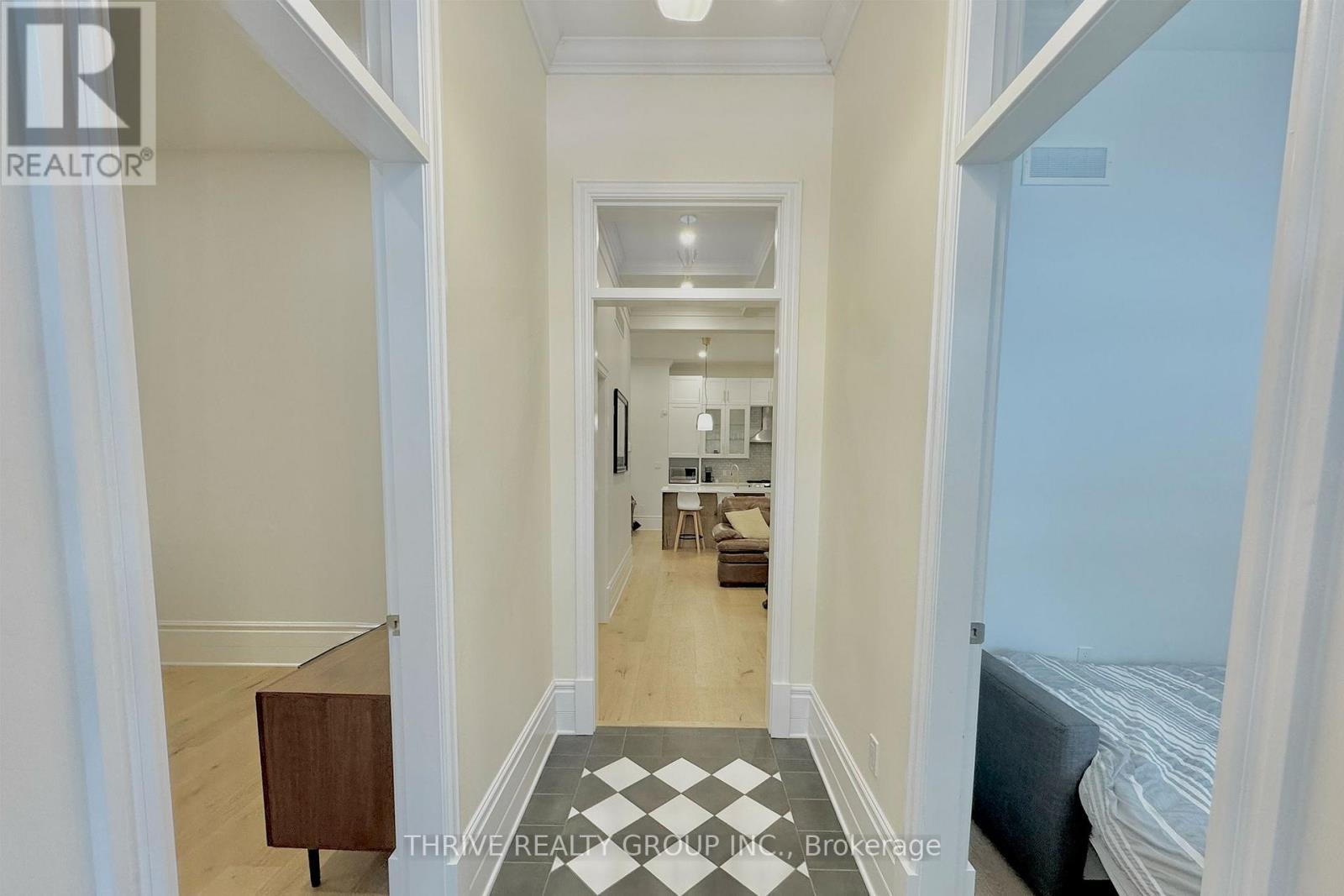 16 Horn Street, London South, Ontario  N6C 3K3 - Photo 10 - X12612912